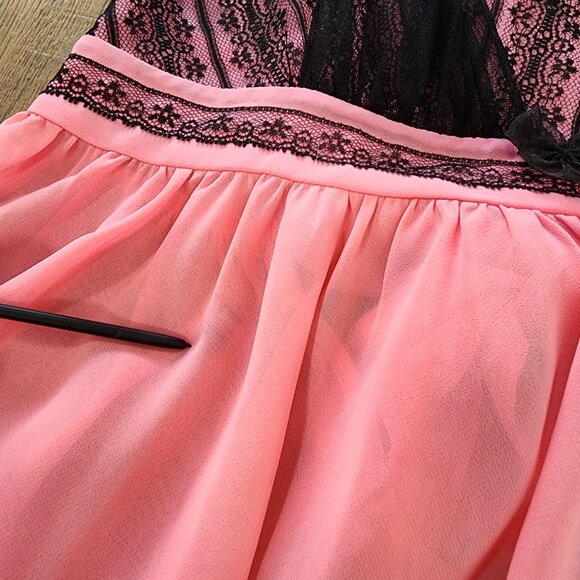 Betsey Johnson Pink Black Sheer Babydoll Top Ruffle Hem Flowy Coquette Size S - Picture 4 of 8